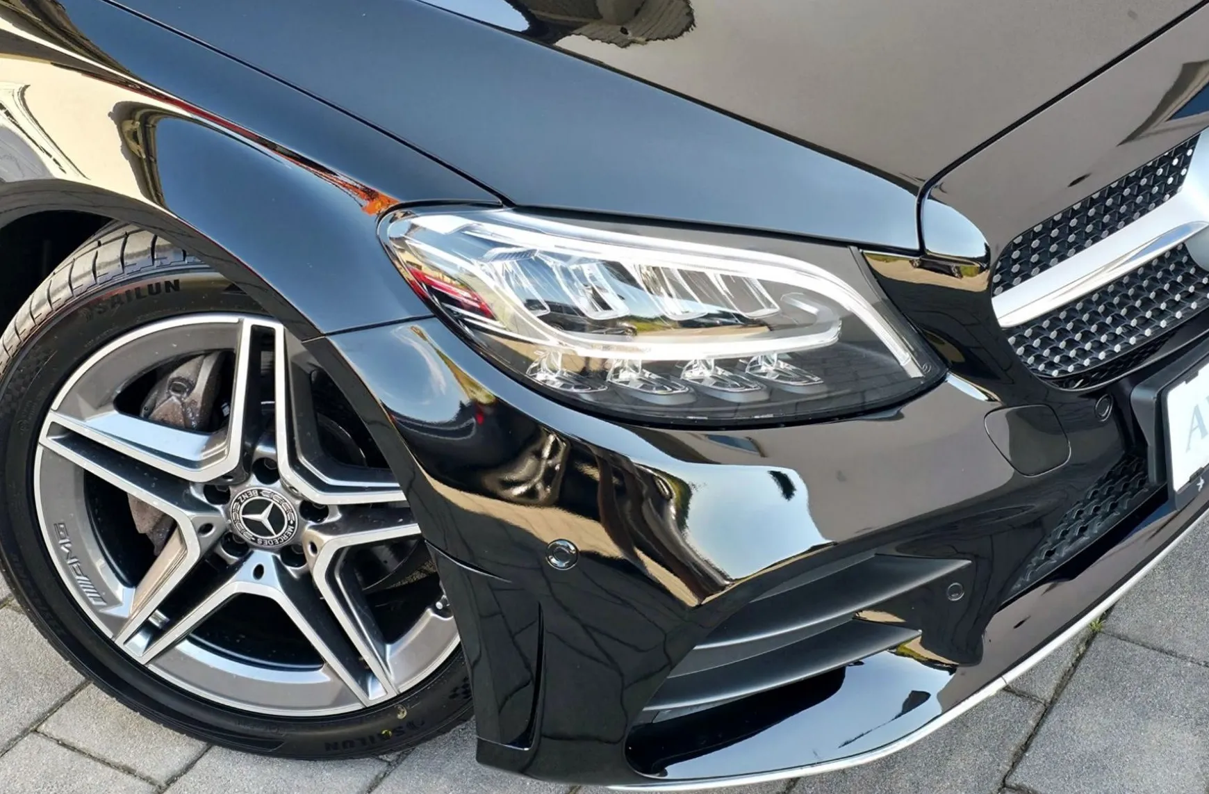 Zunanja slika - Mercedes-Benz C-Razred - 180d AMG Line Avt. LED•TEMP•NAVI•KAMERA•F1•18C - 20