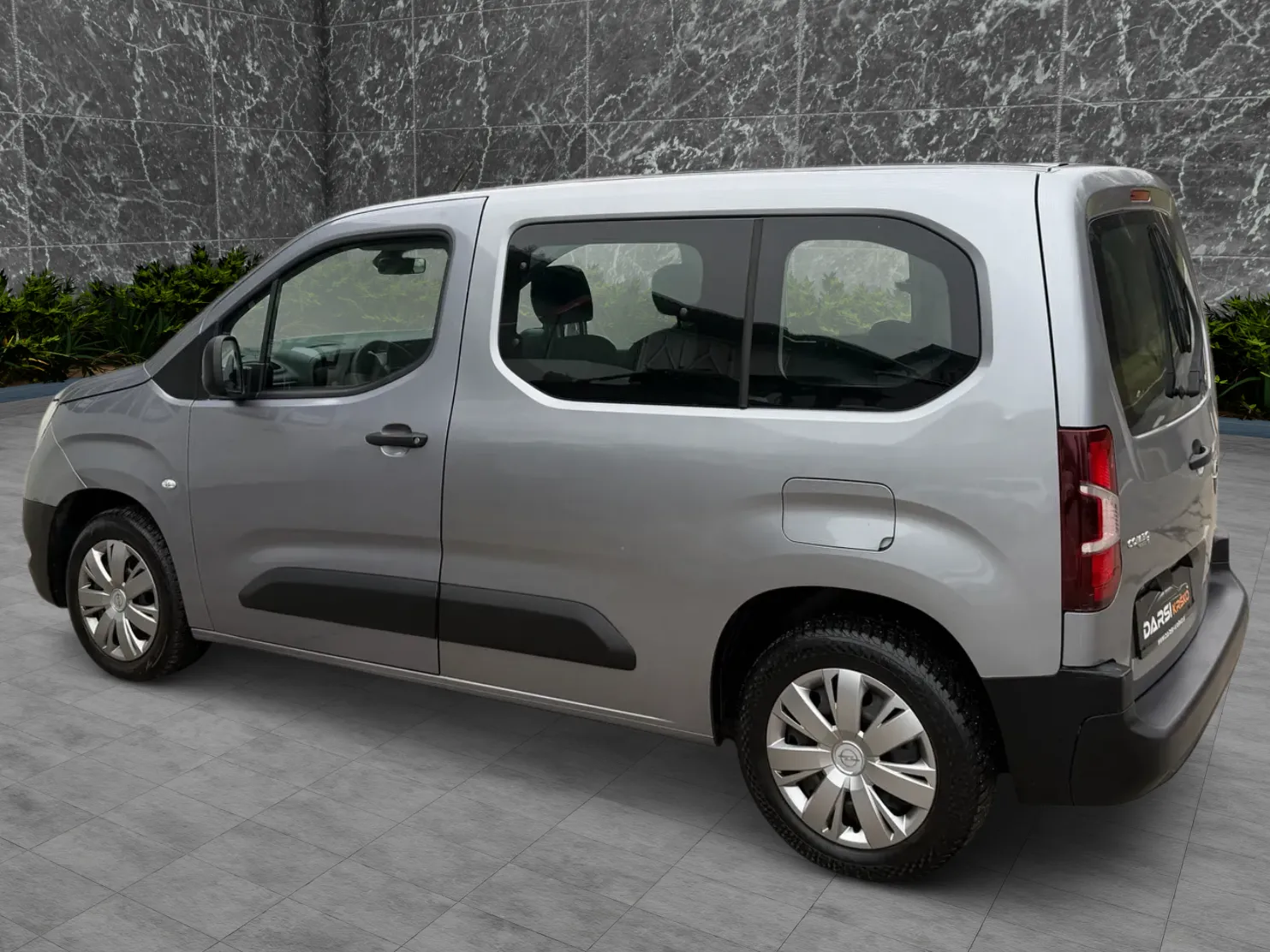 Zunanja slika - Opel Combo - Life 1,2 L1H1 Enjoy Start/Stop - 10
