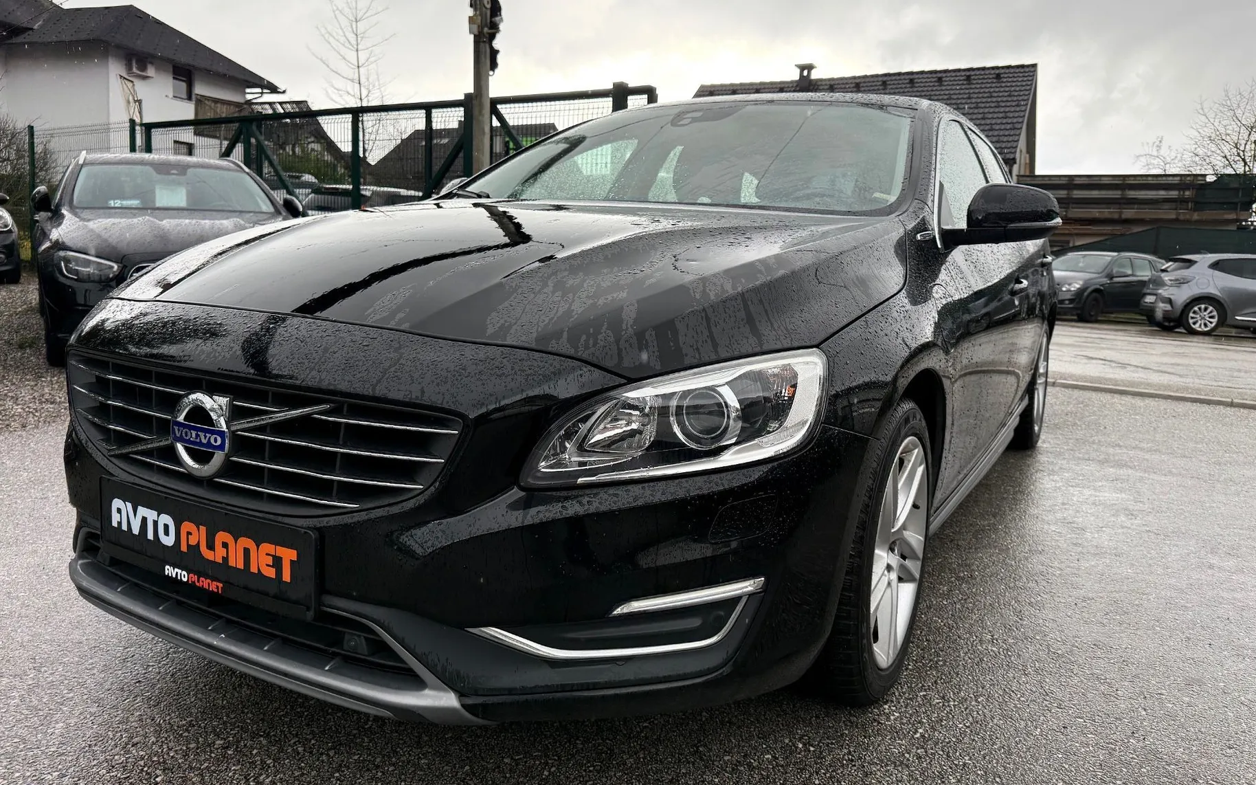 Zunanja slika - Volvo V60 - 2.4 D6 TwinEngine AWD HYBRID POLSTAR AUT. XENON - 7