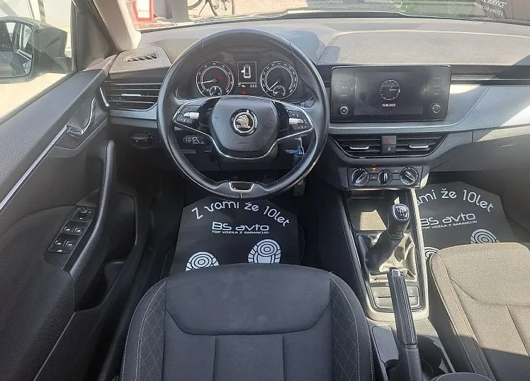 Zunanja slika - Škoda Kamiq - Ambition 1.0 TSI 70 kW ZELO LEP - 9