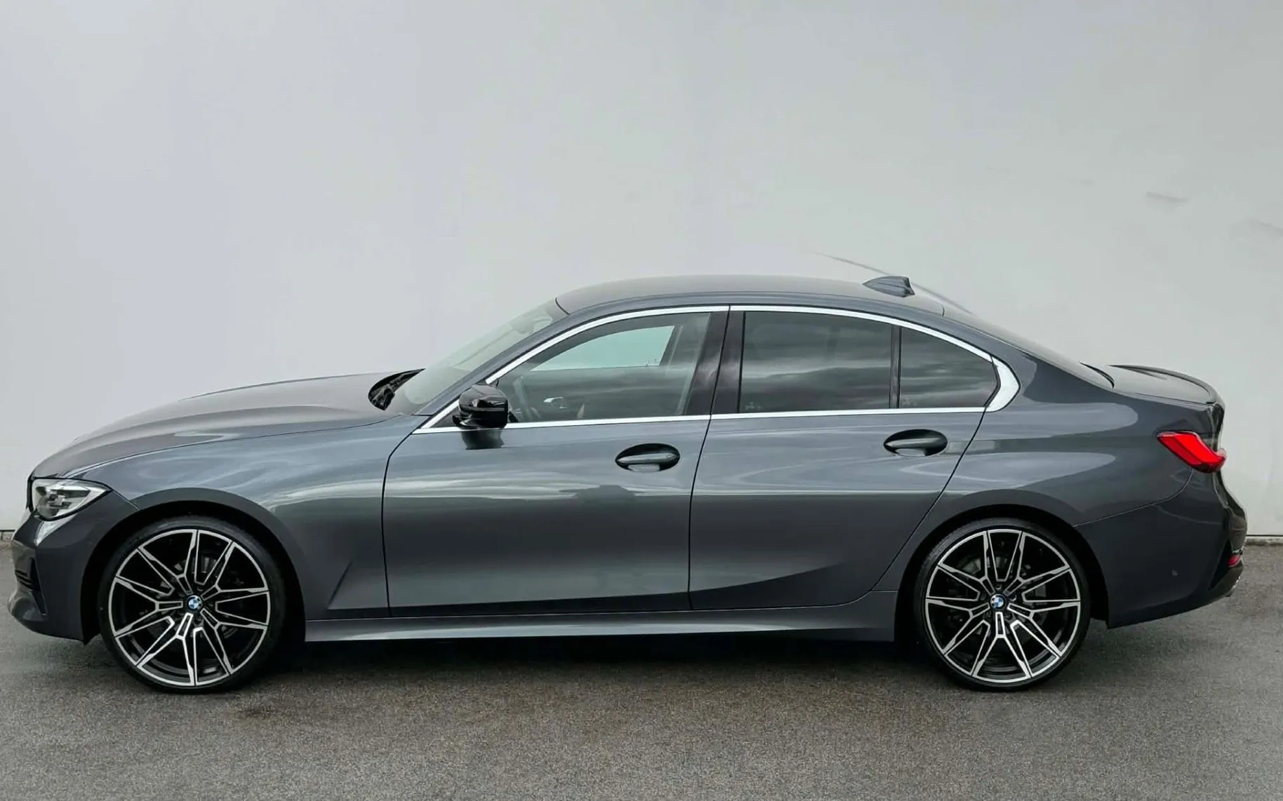 Zunanja slika - BMW Serija 3 - : 318d-AUT-VIRTUAL-176.000km-LIZING ZA TUJCE-FUL L.. - 6
