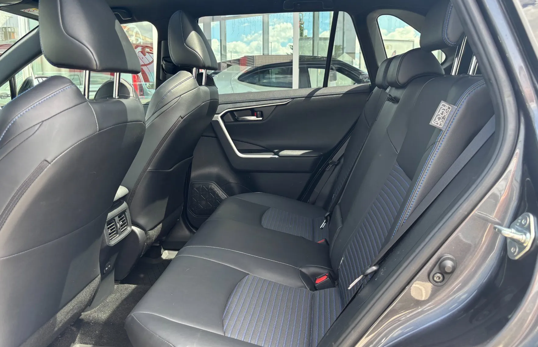 Zunanja slika - Toyota RAV4 - Hybrid 2.5 Style Avt. - 13