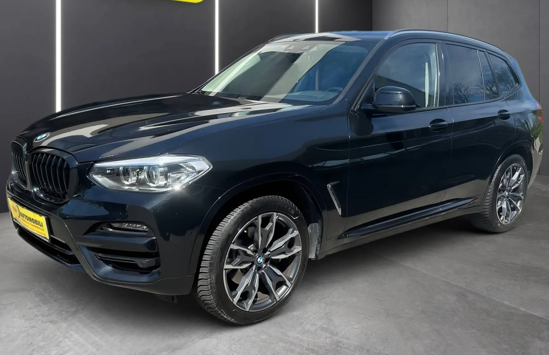 Zunanja slika - BMW X3 - serija :  xDrive 20d X-LINE FUL LED NAVI TEMP PDC AMBIENT - 3