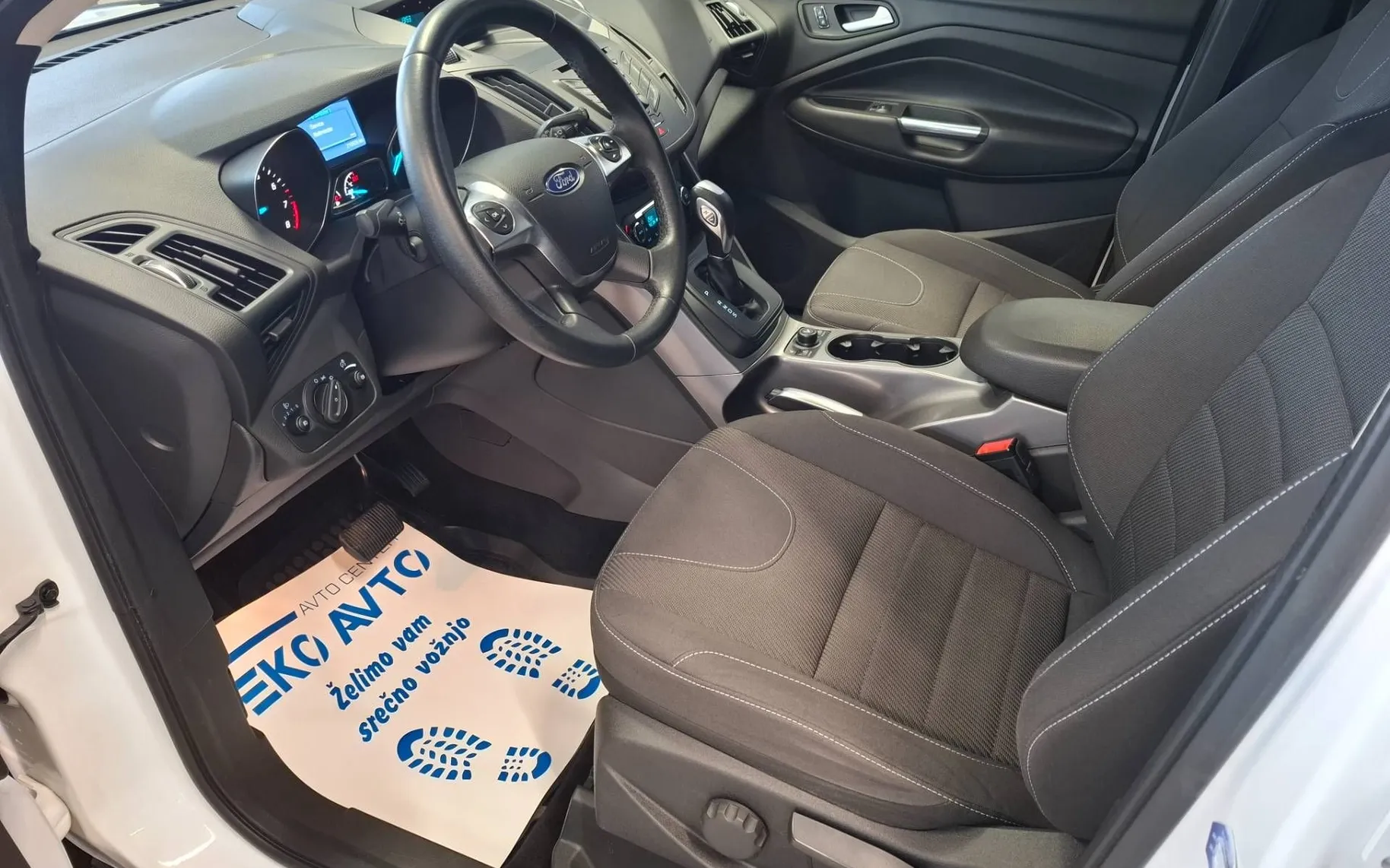 Zunanja slika - Ford Kuga - 1.6 SCTI 4x4 AVT.-TEMP-PDC-GRETJE SEDEŽEV-KOT NO - 6