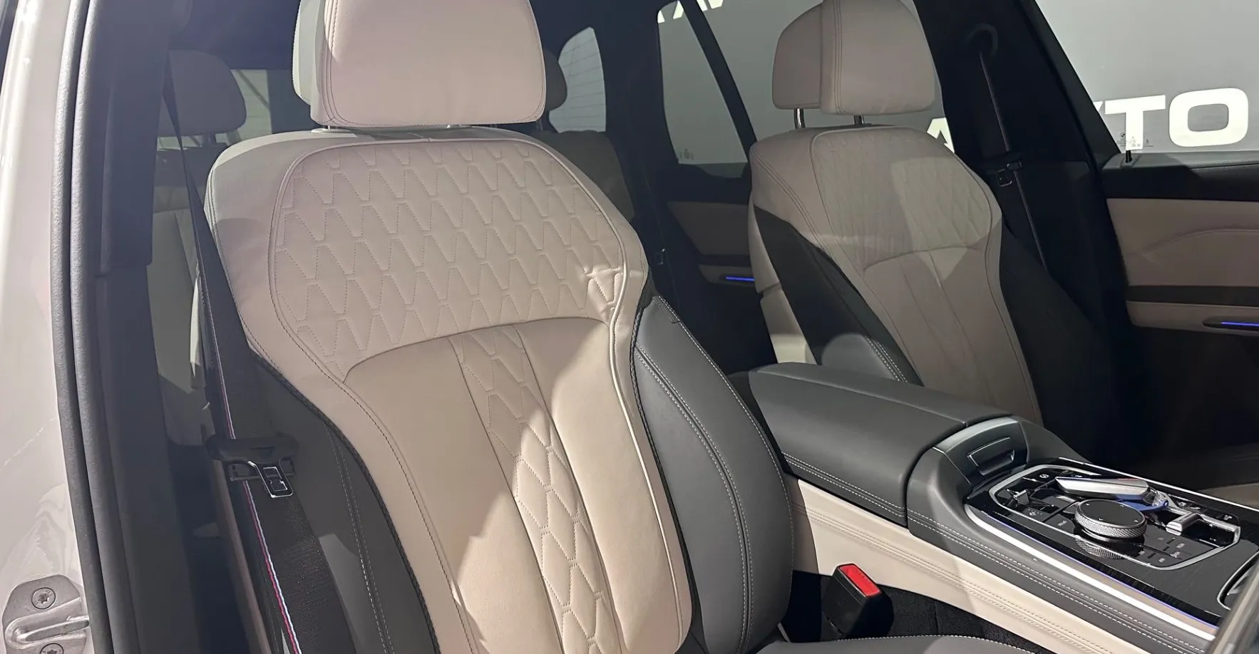 Zunanja slika - BMW X5 - serija : xDrive50e Avt. M Pro-INDIVIDUAL-22COL-VK-ICONIC... - 11