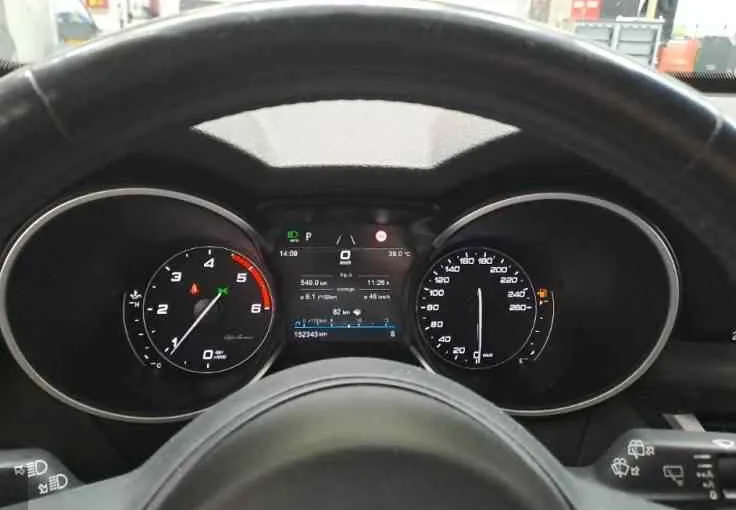 Zunanja slika - Alfa Romeo Stelvio - 2.2 TURBO DIESEL 190CV BUSINESS AT8 Q4. - 4