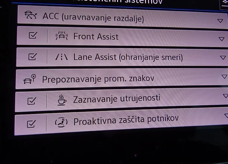 Zunanja slika - VW Tiguan - 2.0 TDI DSG URBAN SPORT 150KM - KOT NOV-WEBASTO- - 15