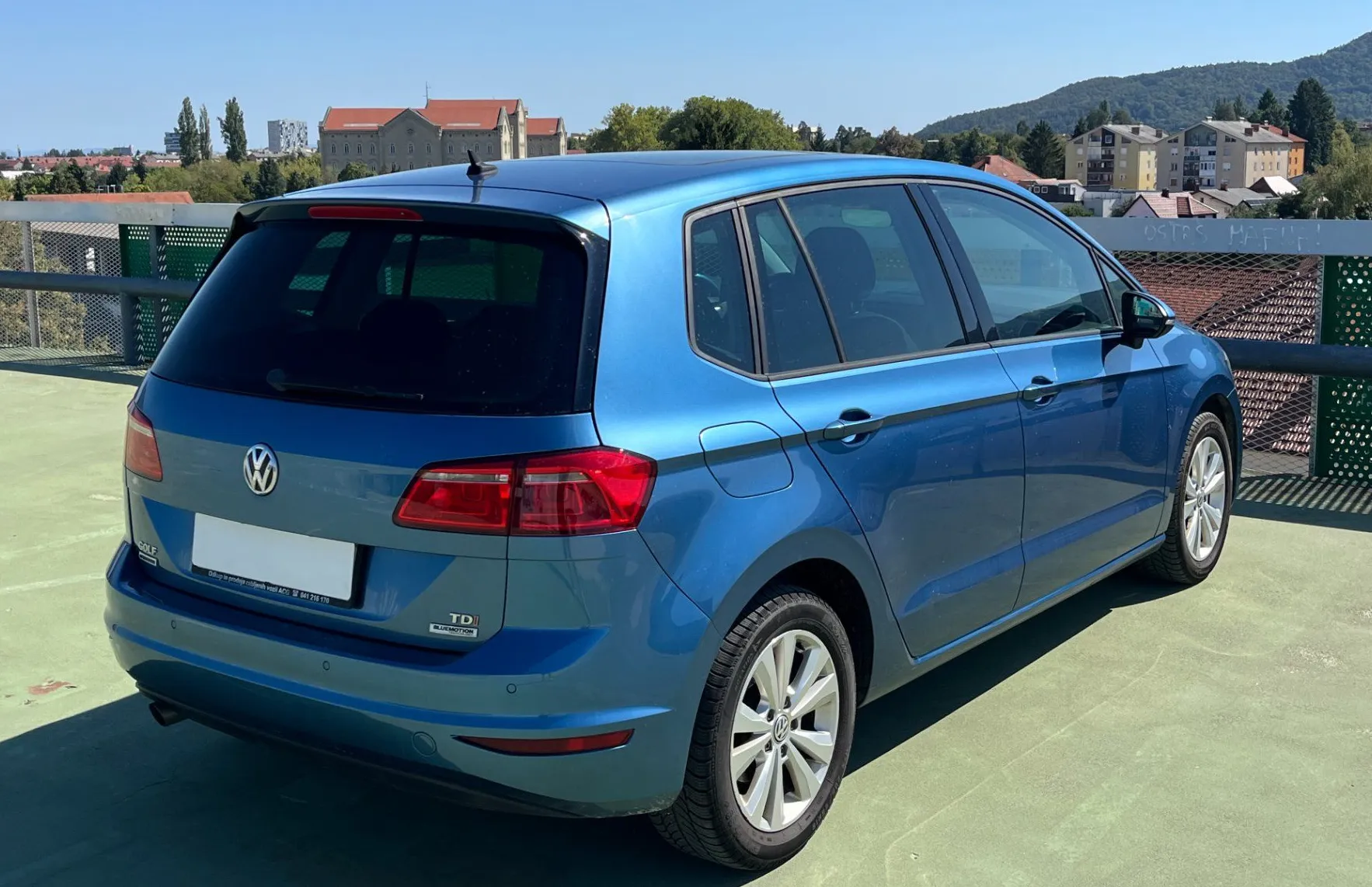 Zunanja slika - Volkswagen Golf - Sportsvan 1.6 TDI BMT Highline - 4