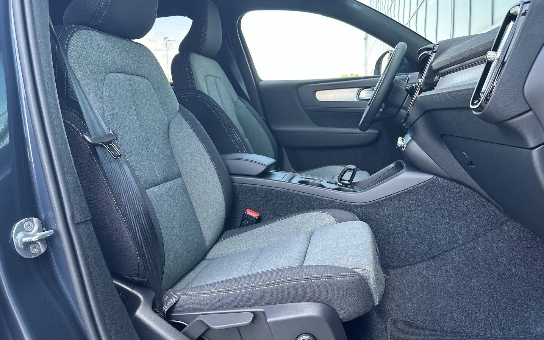 Zunanja slika - Volvo XC40 - B3P Core Avt. - 19