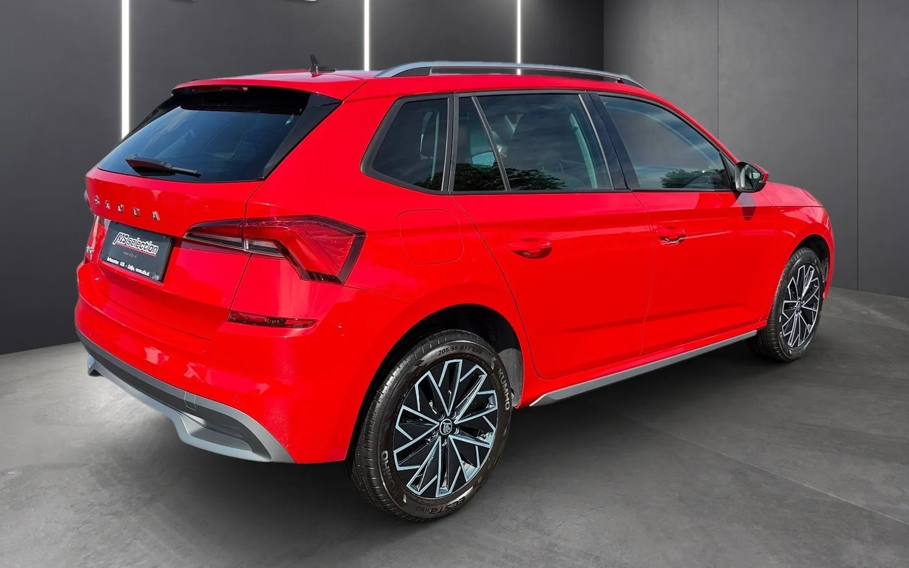 Zunanja slika - Škoda Kamiq - 1.5 TSI Style-SLO-Full LED-Vlečna kljuka-AppConnec - 3