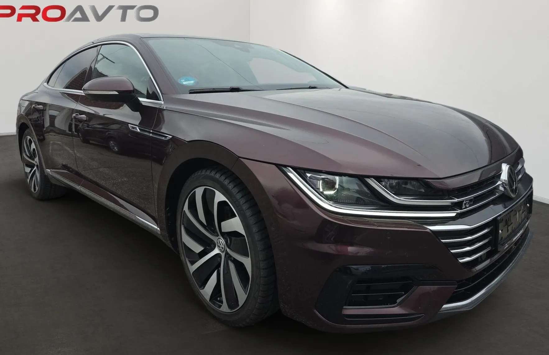 Zunanja slika - VW Arteon - 2.0 TSI avt. 140kW R-Line rezerviran - 2