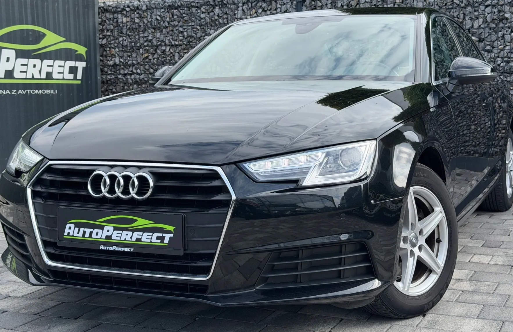 Zunanja slika - Audi A4 - 2.0 TDI |PDC|KLJUKA|NAVI|REDNO SERV.| - 3