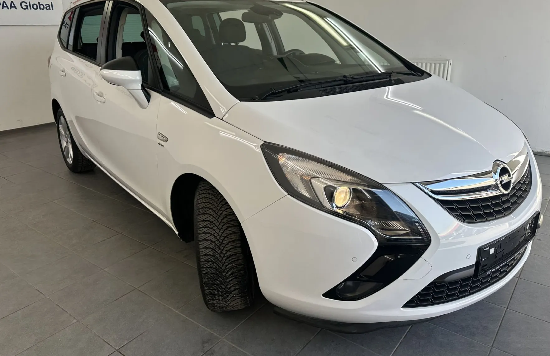 Zunanja slika - Opel Zafira - Tourer 1.4 Turbo.EMŠKI.NAVI.GRET.SEDEŽEV.5 SEDEŽEV - 15