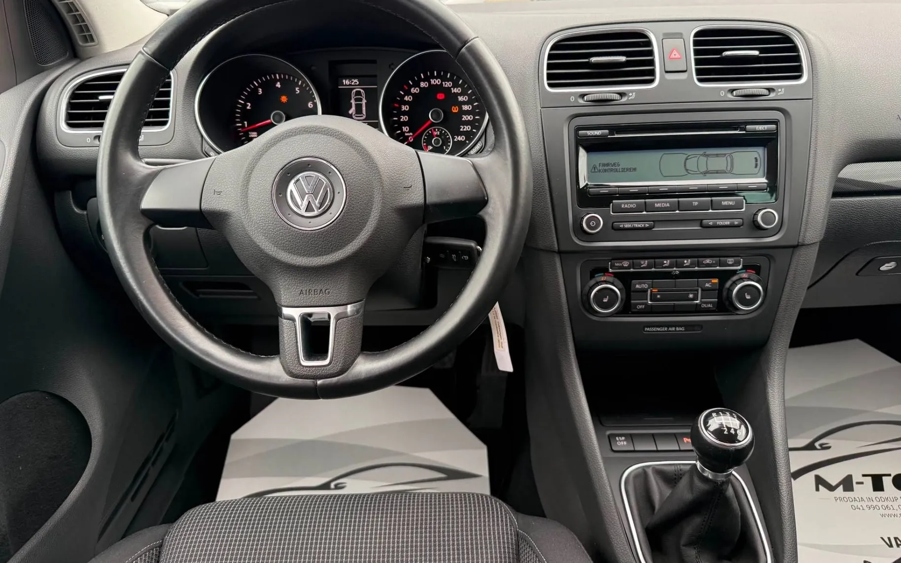 Notranja slika - Volkswagen Golf - Comfortline 1.2 TSI... - 12