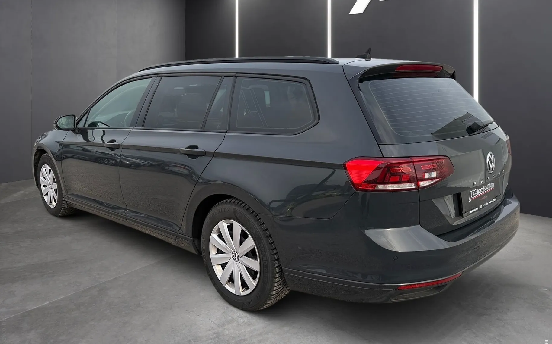 Zunanja slika - Volkswagen Passat Variant - 2.0 TDI  Business DSG Kamera - LED - Navi - 4