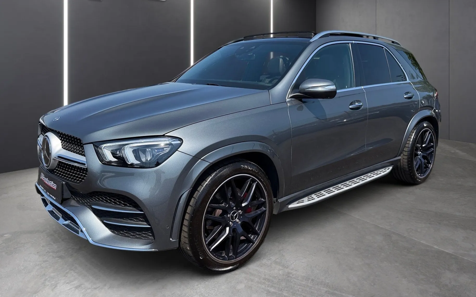 Zunanja slika - Mercedes-Benz GLE-Razred - GLE 350d 4MATIC AMG Line Panorama-Zračno-Kljuka - 1