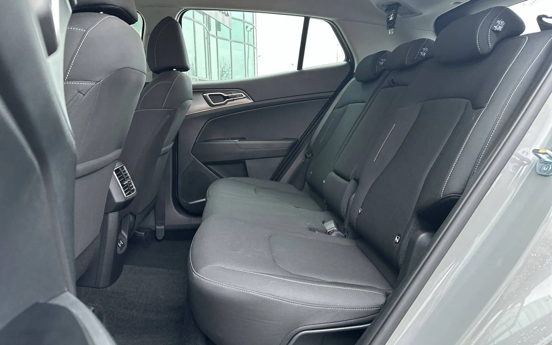 Notranja slika - KIA Sportage - 1.6 T-GDI LX Fresh ISG DCT - 11