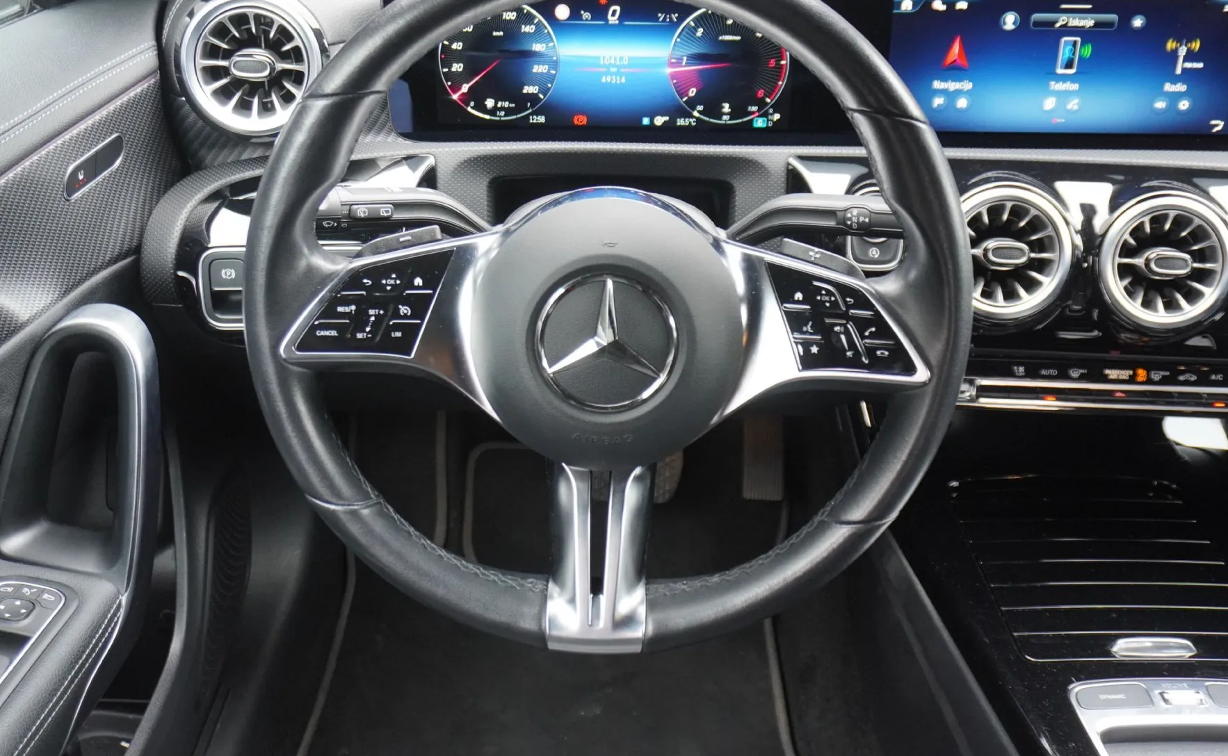 Zunanja slika - Mercedes-Benz CLA-Razred - CLA Shooting Brake CLA 180 d Shooting Brake Progressive Avt. - 8
