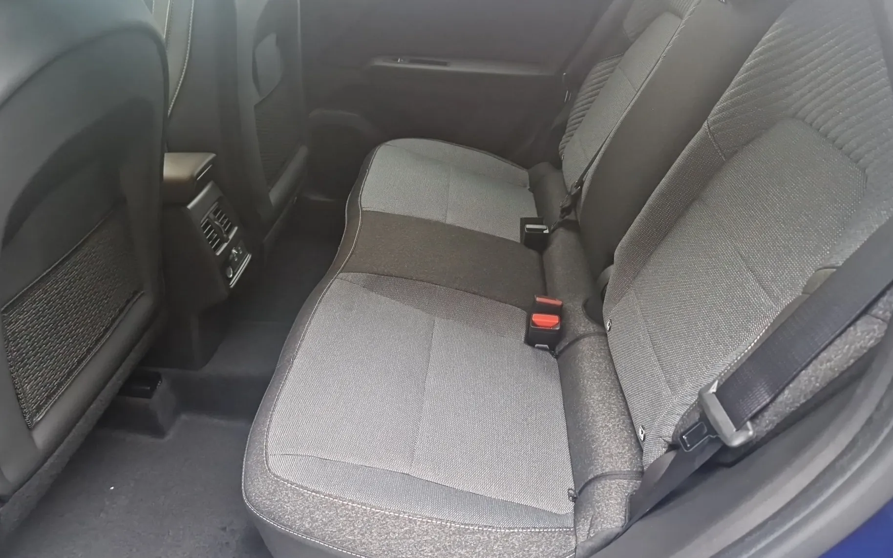Zunanja slika - Renault Captur - TCe 115 techno + paket ZIMA - 14