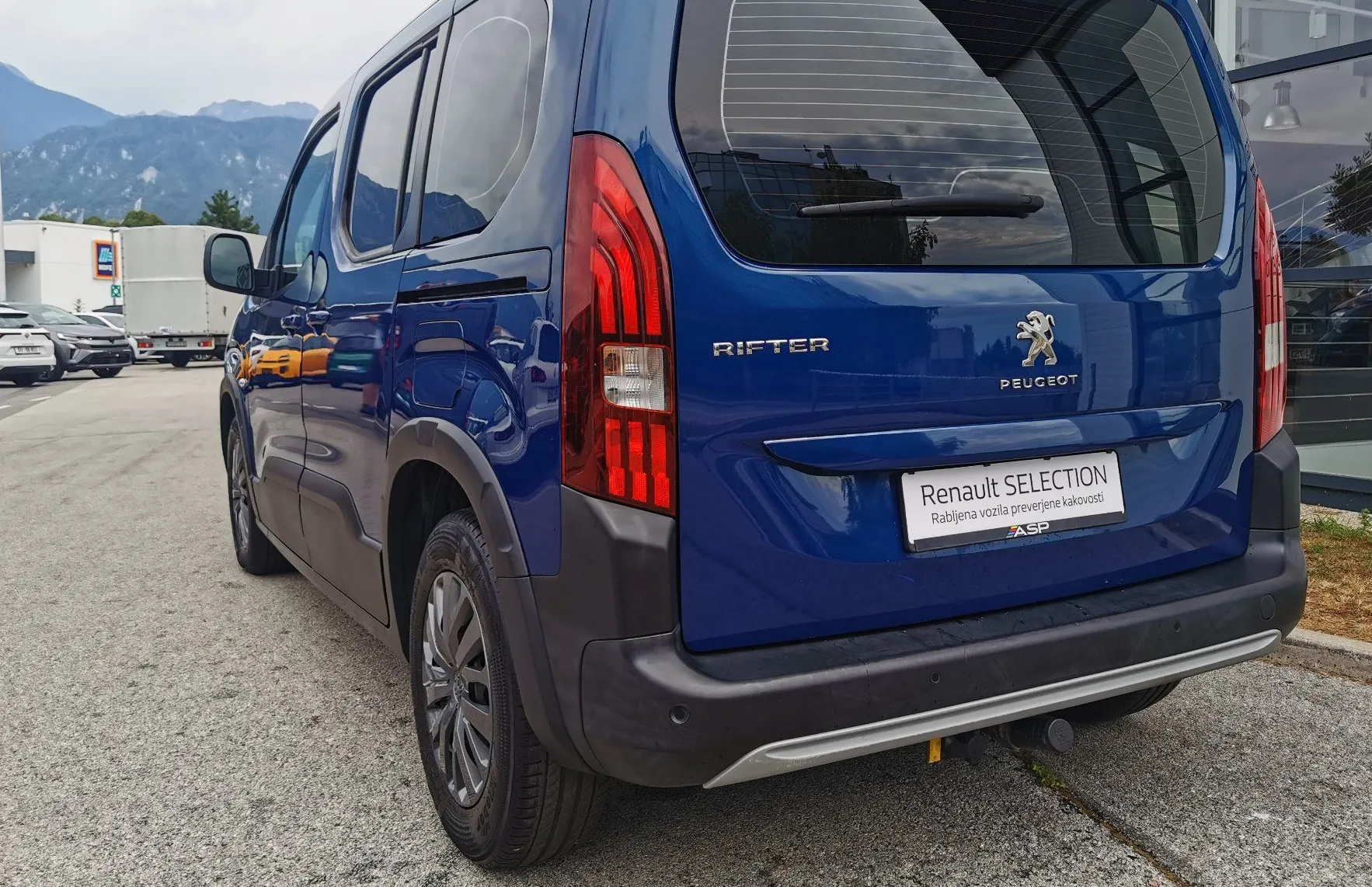 Zunanja slika - Peugeot Rifter - 1.5 HDi L1 AUT. - 5