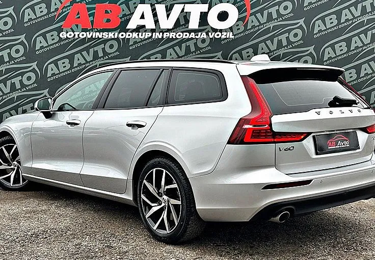 Zunanja slika - Volvo V60 - T5 R-Design Avt.+184KW+LED+VIRTUAL+NAVI+ATRAKTIVEN - 7