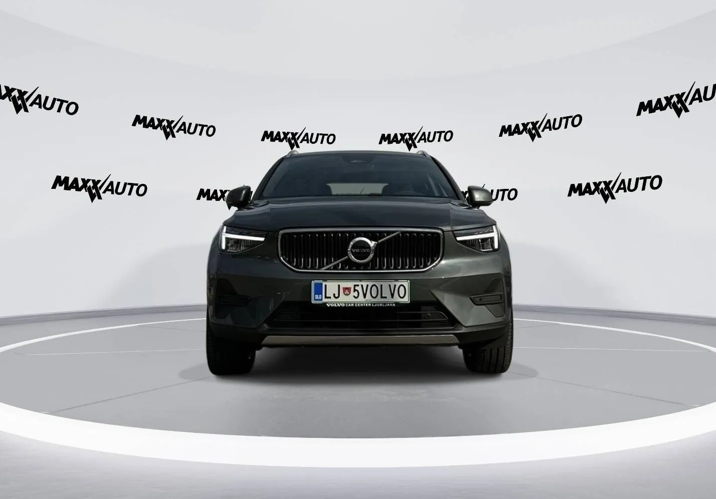 Zunanja slika - Volvo XC40 - B3 P Core Avt - 2