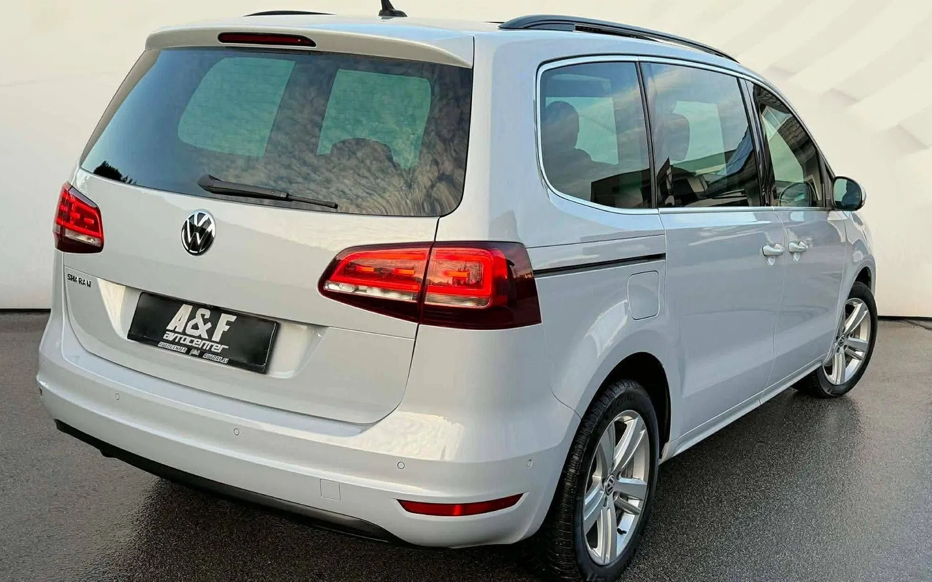Zunanja slika - VW Sharan - 2.0 TDI-DSG-H LINE-PANORAMA-LIZING ZA TUJCE-KAME.. - 5