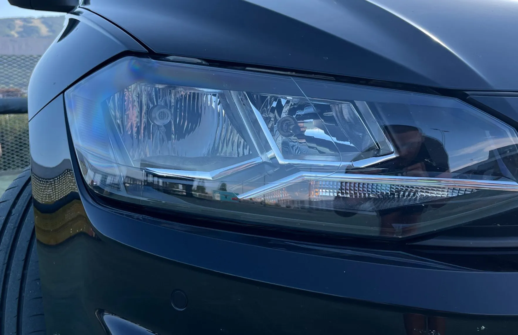 Zunanja slika - Volkswagen Polo - 1.0 TSI Entry VZR. KAM. 2X PDC. ACC. NAVI - 4