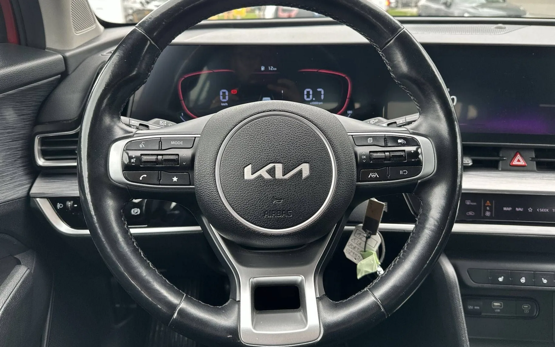 Notranja slika - KIA Sportage - 1.6 T-GDI LX Fresh ISG - 14