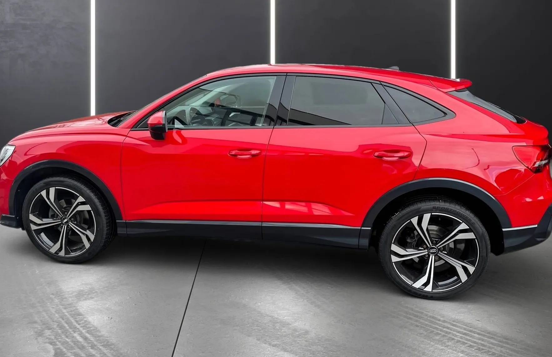 Zunanja slika - Audi Q3 - Sportback 35 TDI S tronic 21COL S LINE VIRTUAL NAVI PDC ACC - 4