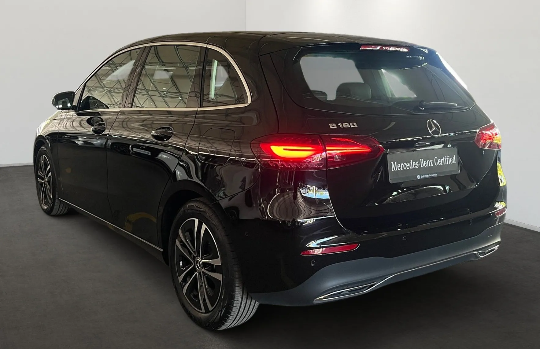 Zunanja slika - Mercedes-Benz B-Razred - B 180 Progressive Avt. - 4