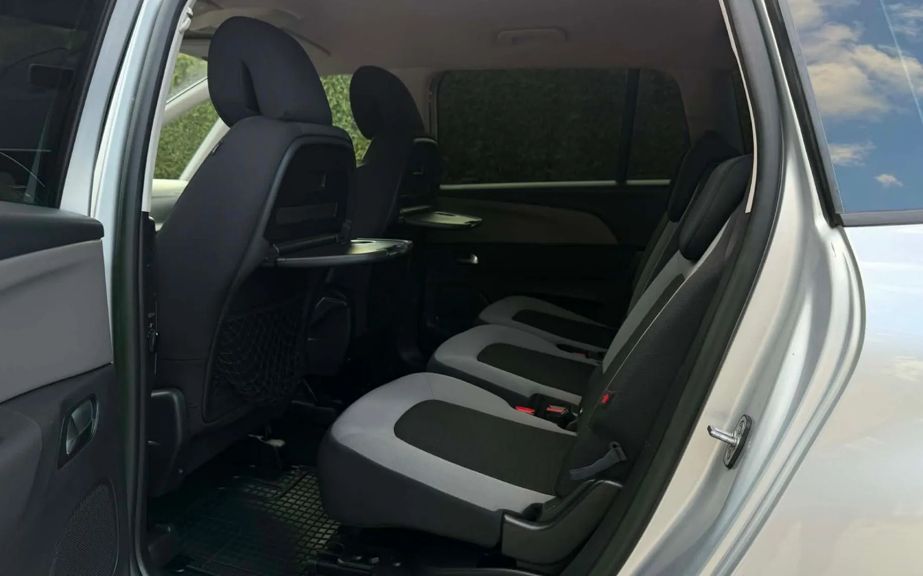 Zunanja slika - Citroën C4 - Picasso 2.0 HDI-AUT-7 SEDEŽEV-LIZING ZA TUJCE-NAVI-PDC-... - 7