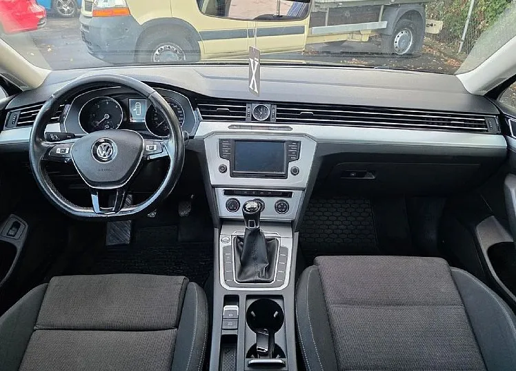Zunanja slika - VW Passat - Variant 2.0 TDI BlueM.Tech. COMFORTLINE PANORAMA-ALU - 8