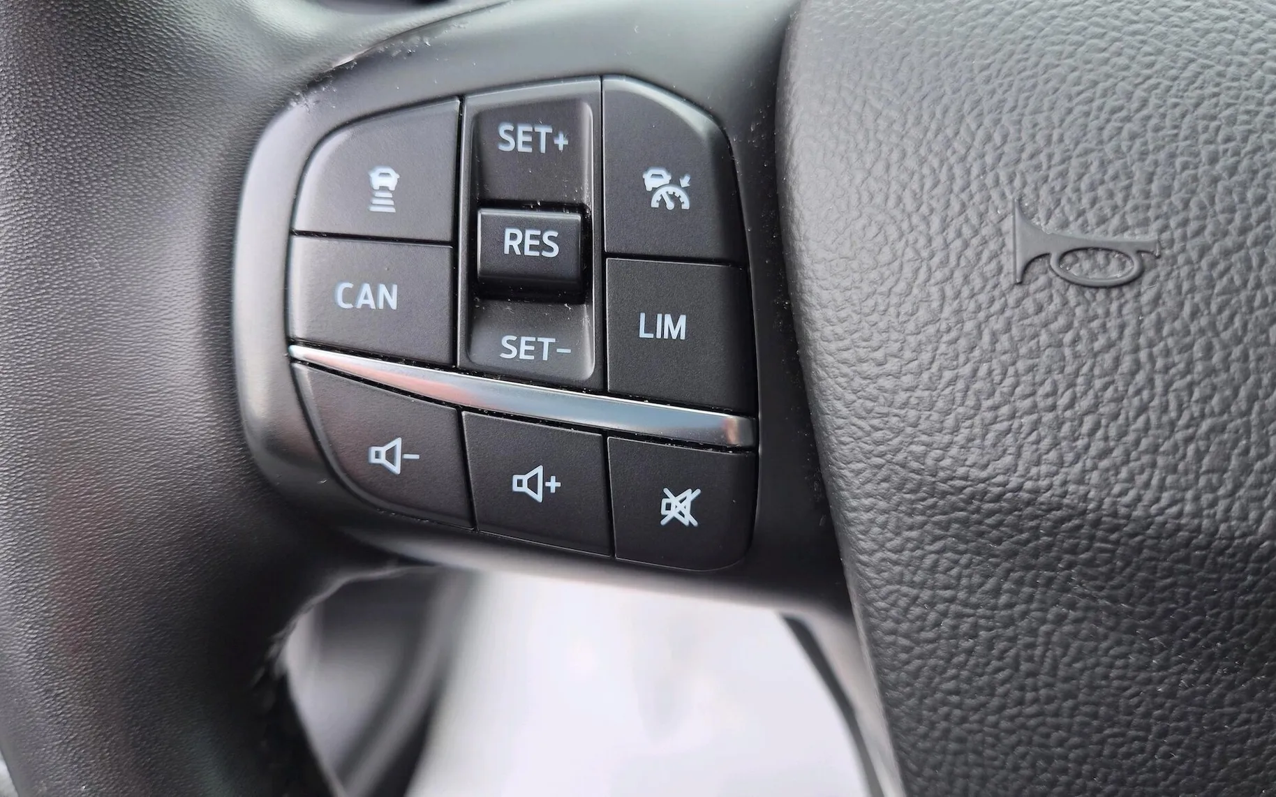 Zunanja slika - Ford Focus - Karavan 1.0 EcoBoost Active-SLO-NAVI-RADAR-BLISS - 11