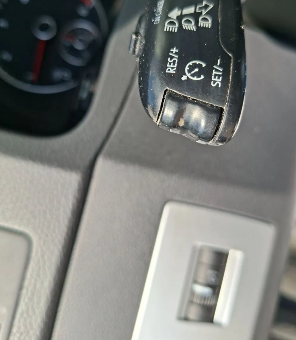Zunanja slika - Volkswagen Multivan - 2.0 TDI Highline DSG - 14