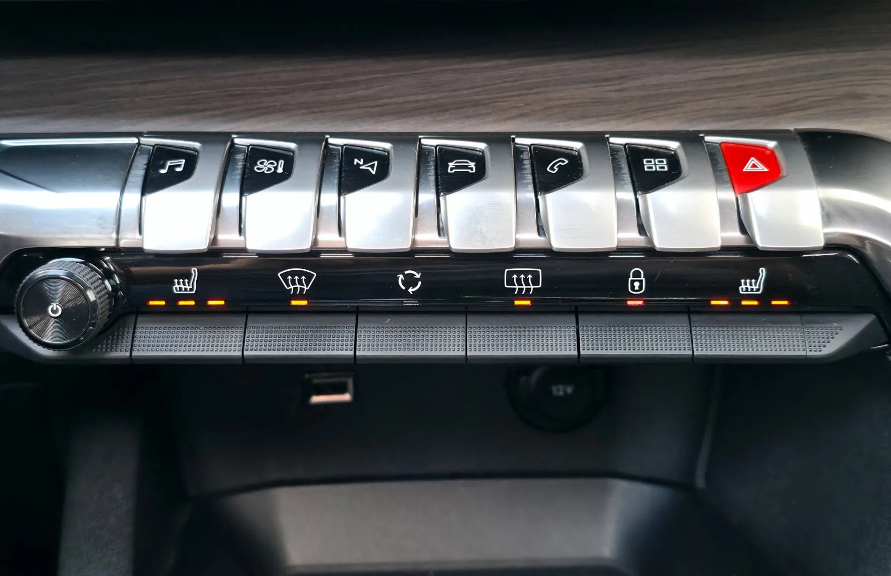 Zunanja slika - Peugeot 5008 - 2.0HDI EAT8 GT PANOR•ACC•AMBIENT•MEMORY•KEYLESS•19 - 14