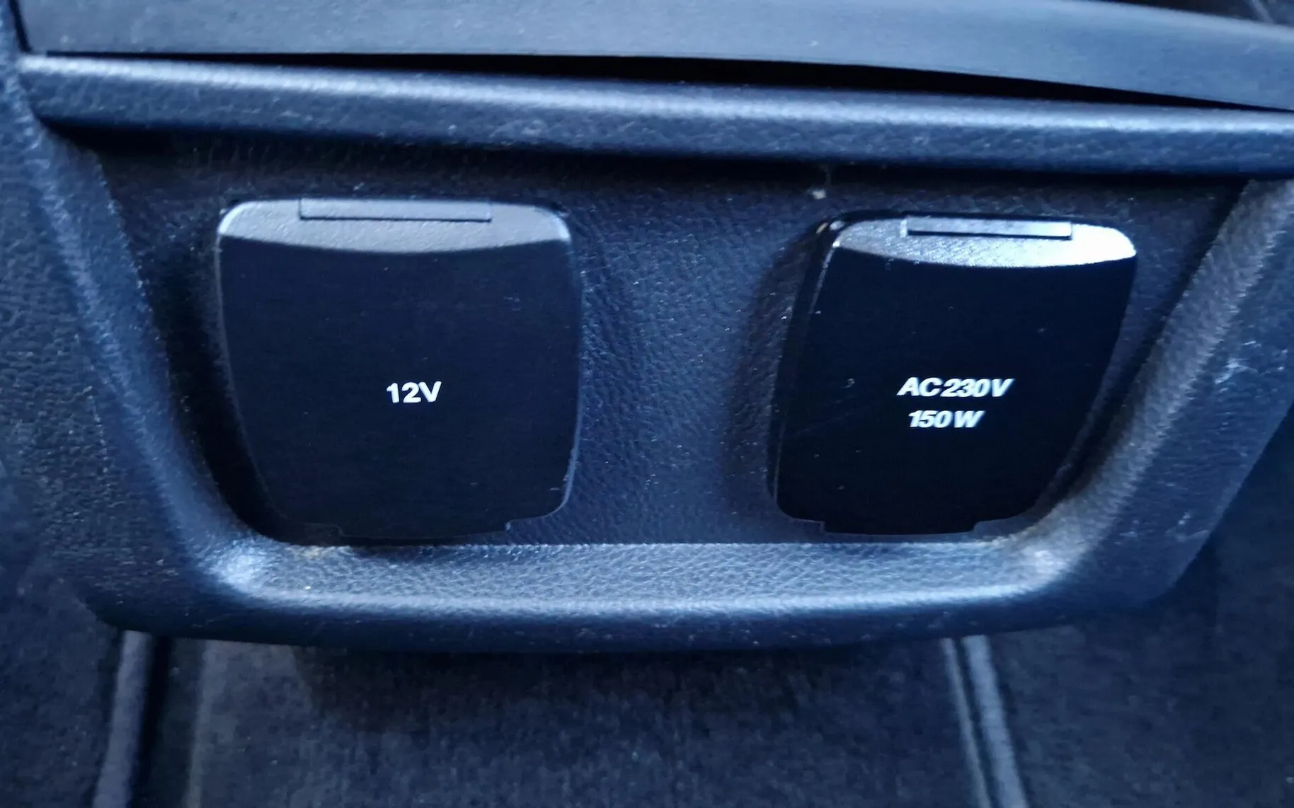 Zunanja slika - Ford S-MAX - 2.5 HYBRID FHEV TITANIUM AVT.-LED-NAVI-USNJE-KAMER - 8