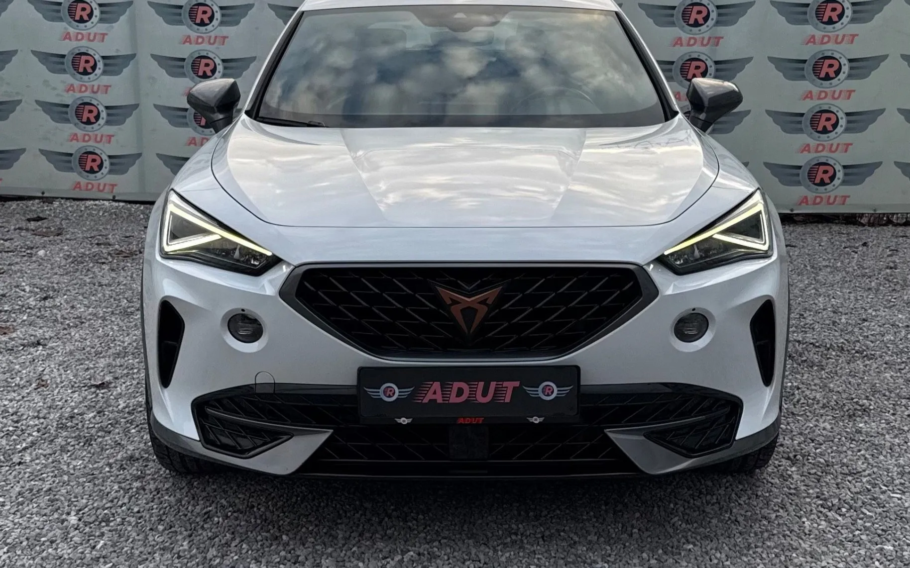 Zunanja slika - Cupra Formentor - 1.5 TSI AVT LED NAVI CAM PARK.SENZ. JAMSTVO - 2