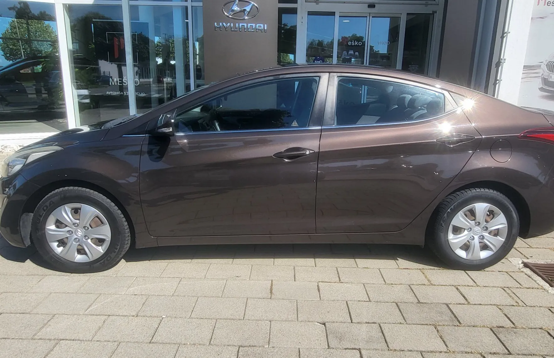 Zunanja slika - Hyundai Elantra - 1.6 CVVT Comfort slo-1lastnik-acc-potrjena servisn - 3