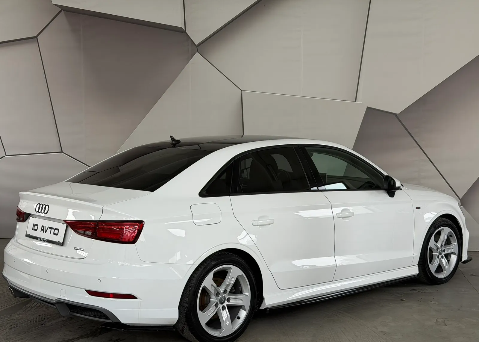 Zunanja slika - Audi A3 - 2.0 TDI QUATTRO SPORT - 4