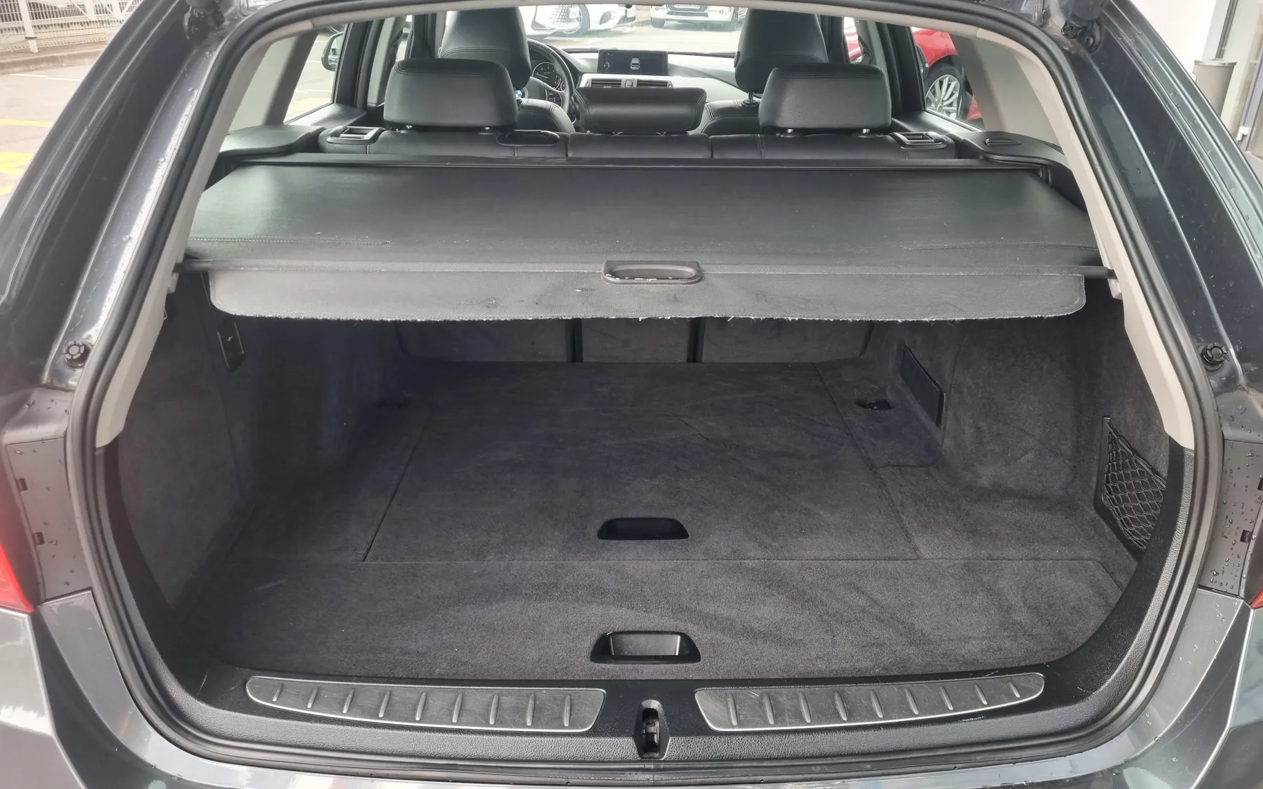 Zunanja slika - BMW Serija 3 - 318d AVTOMATIK-NAVI-TEMP-PDC... + LEPO OHRANJEN - 2