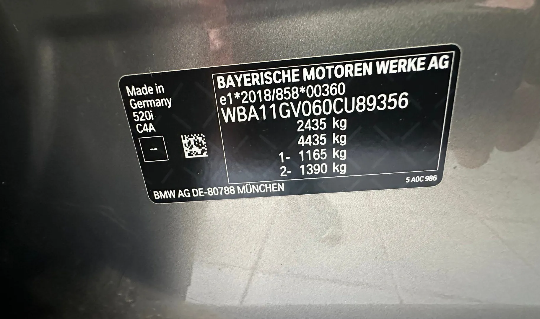 Zunanja slika - BMW Serija 5 - 520i NEMŠKI+4ALU.KAMERA.KLJUKA.ACC.USNJE.51.000 KM - 6