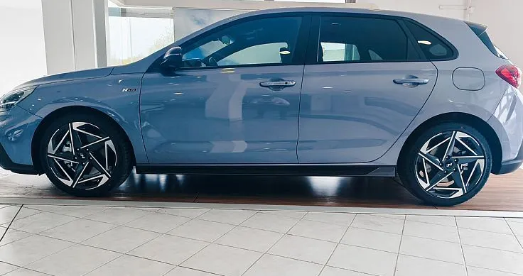 Zunanja slika - Hyundai i30 - 1.6 T-GDI PREMIUM N-LINE-AKT.T-GRETJE-REZ K-VIDEO - 3