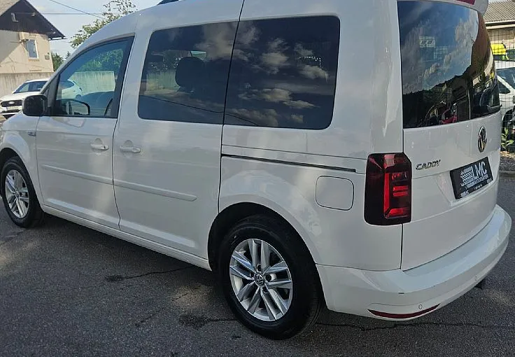 Zunanja slika - VW Caddy - 2.0 TDI 102ks °1.LASTNIK° °LED° °NAVIGACIJA° - 7