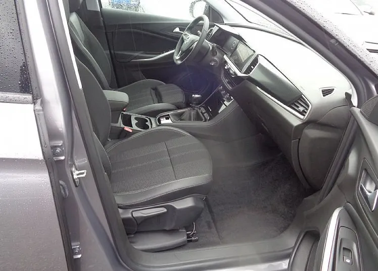 Zunanja slika - Opel Grandland - 1.2 TURBO 130hp GS - NOVO VOZILO - UGODNO - 7