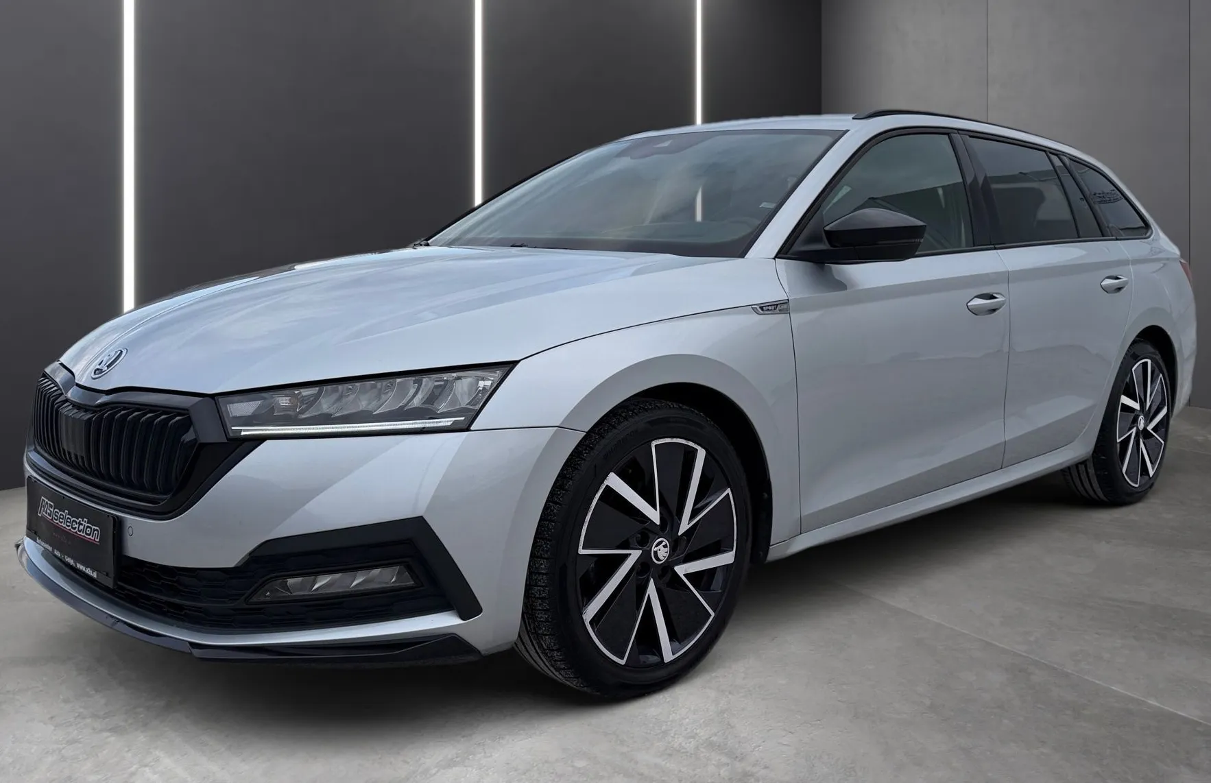 Zunanja slika - Škoda Octavia - 2.0 TDI Sportline 110 kW DSG-Keyless-LED-PDC - 1