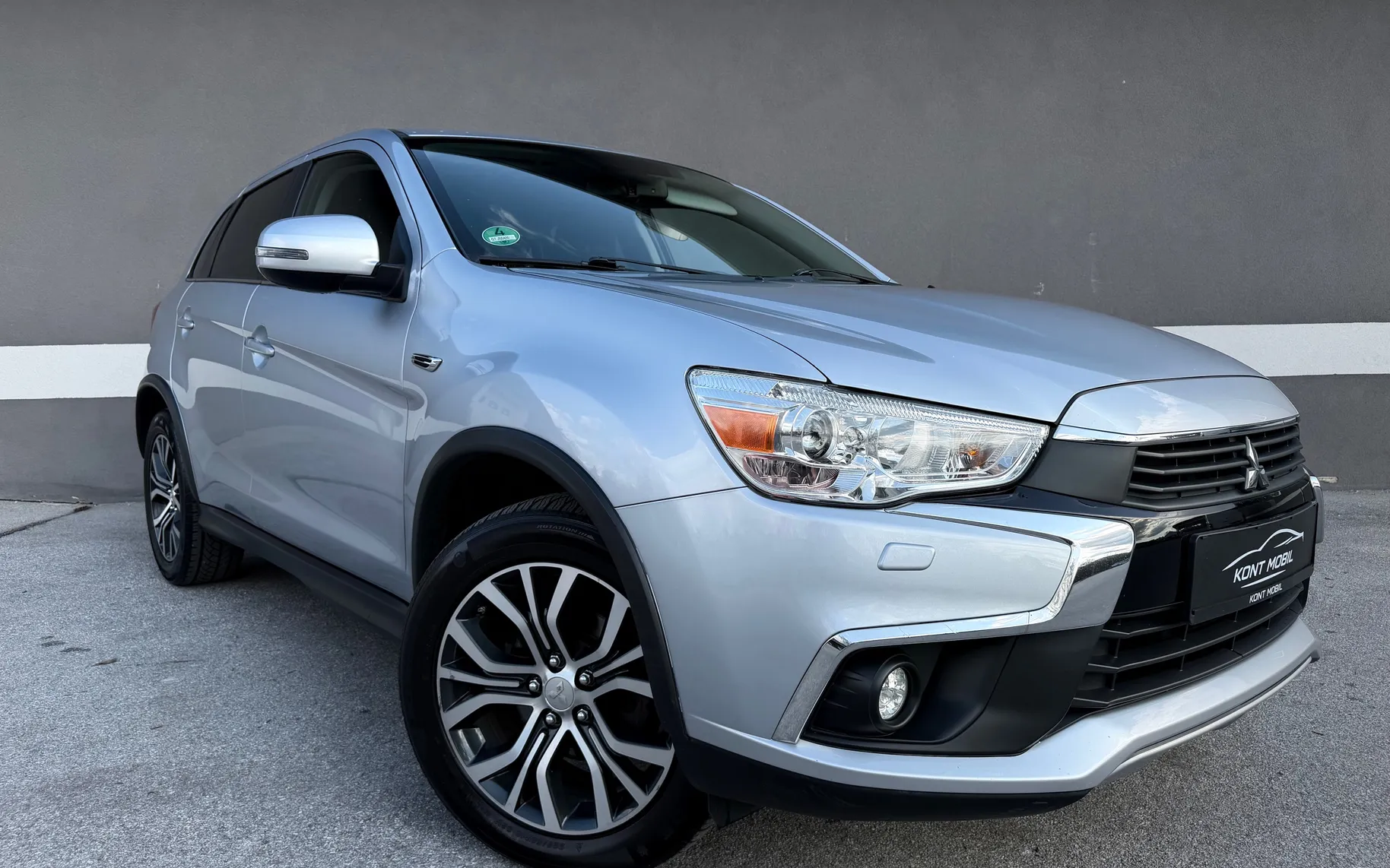 Zunanja slika - Mitsubishi ASX - 2.2 DI-D 4WD Auto Intense+ KAMERA XENON TEMP. NAVI - 6
