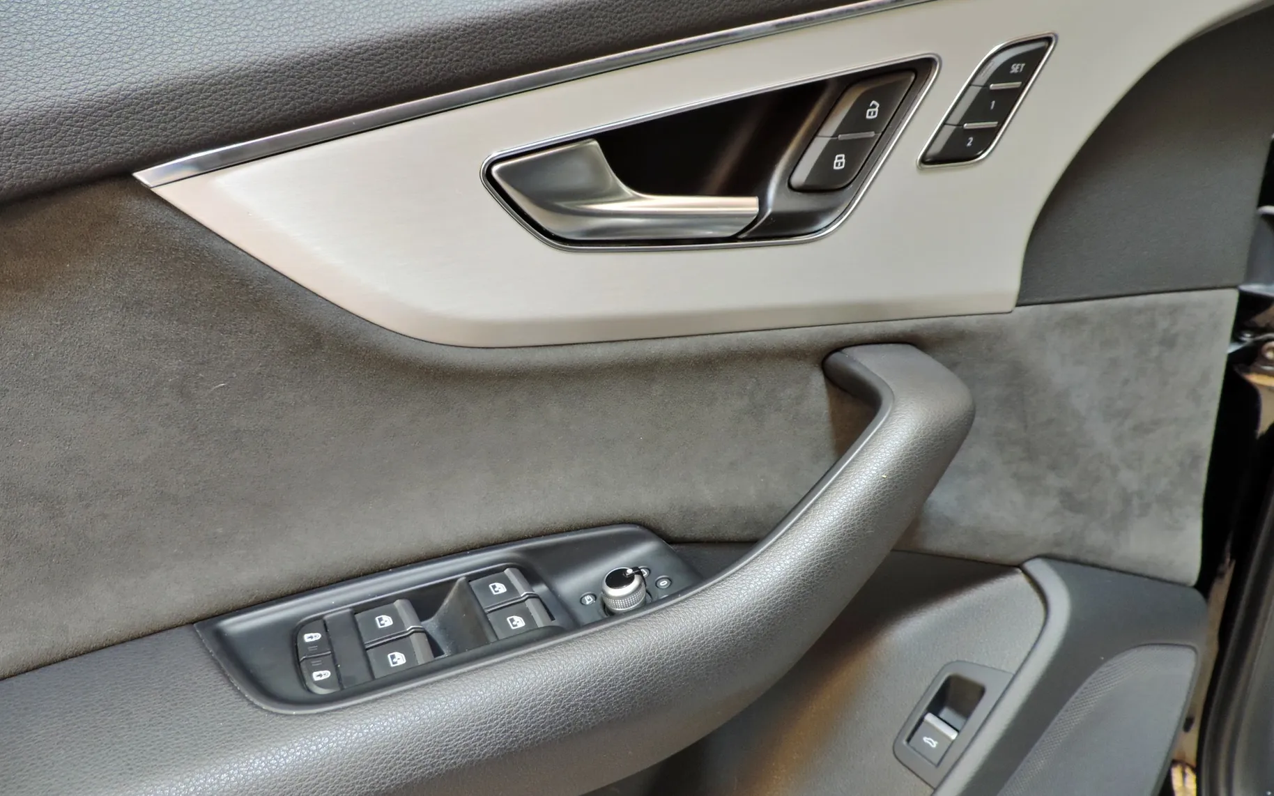 Zunanja slika - Audi Q7 - 50 TDI Q S LINE ZRAČNO V.-ACC-KAMERA - 20