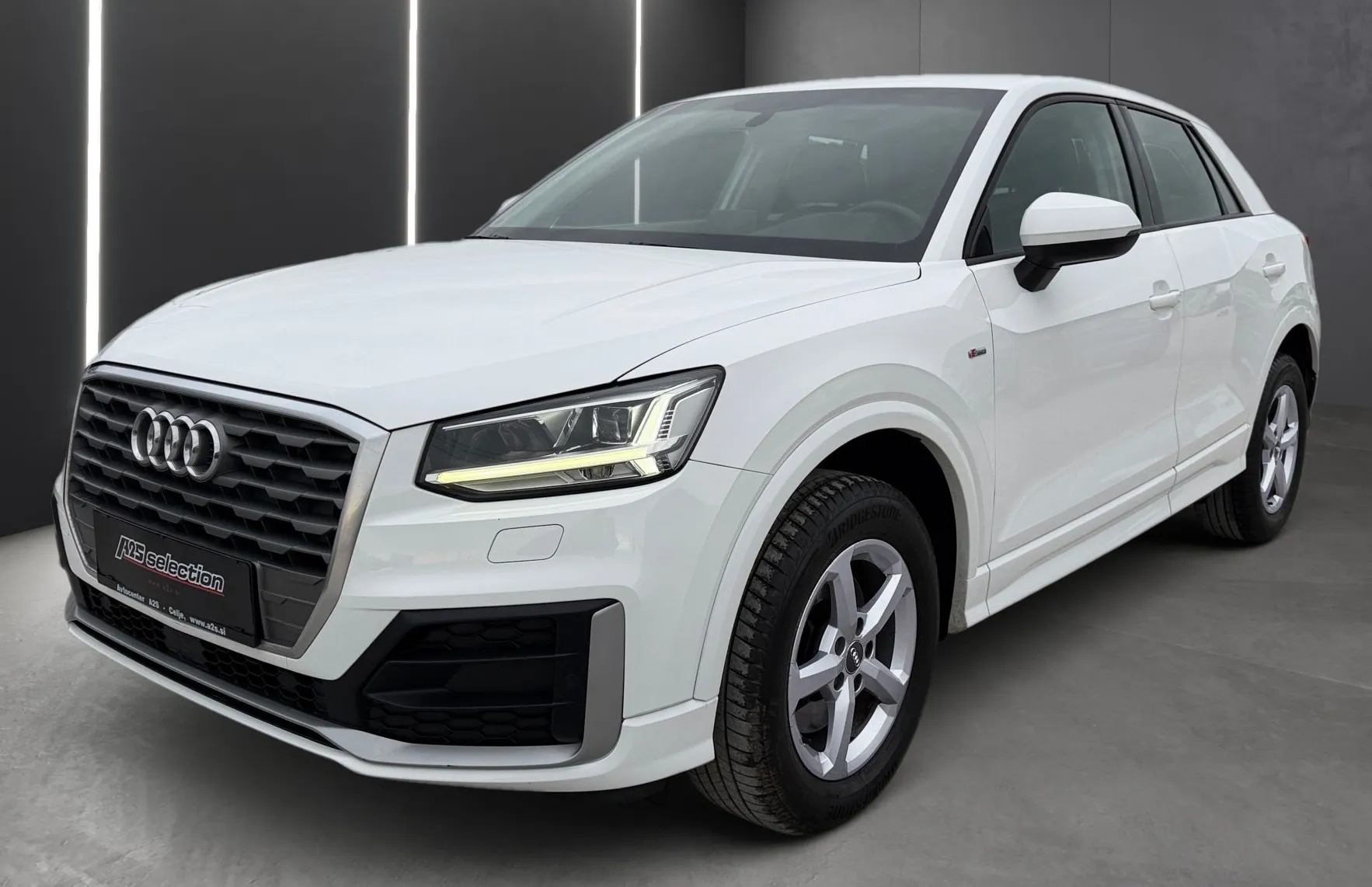 Zunanja slika - Audi Q2 - 1.6 TDI S-Line  SLO - 1.Lastnik - 1