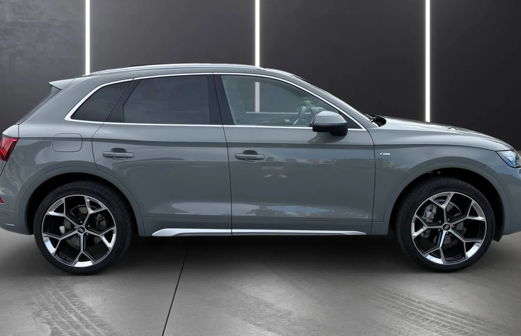 Zunanja slika - Audi Q5 - 40 TDI QUATTRO S-LINE LED RADAR PANO NAVI PDC KAM. - 8